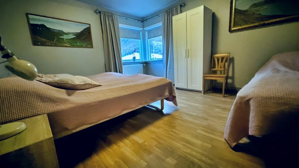 Svefnherbergi í Súgfirðingasetrinu